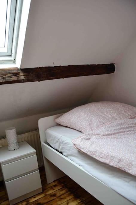 Schoene Dachgeschosswohnung Nahe Koeln Exteriör bild