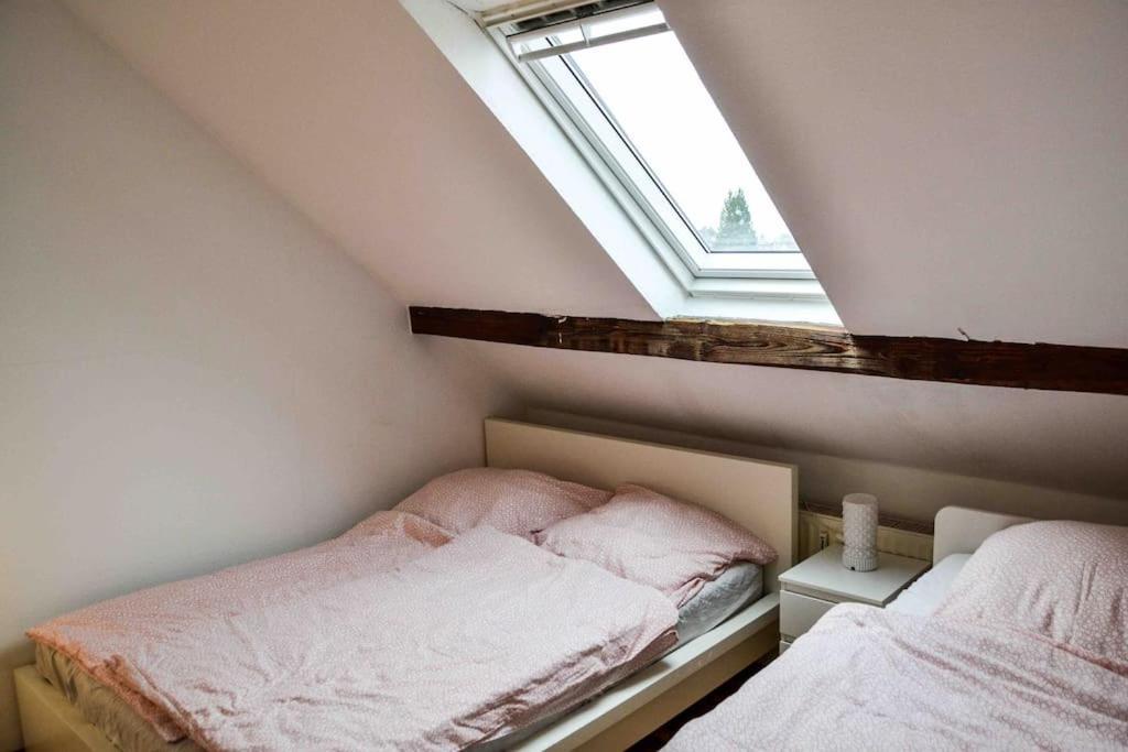 Schoene Dachgeschosswohnung Nahe Koeln Exteriör bild